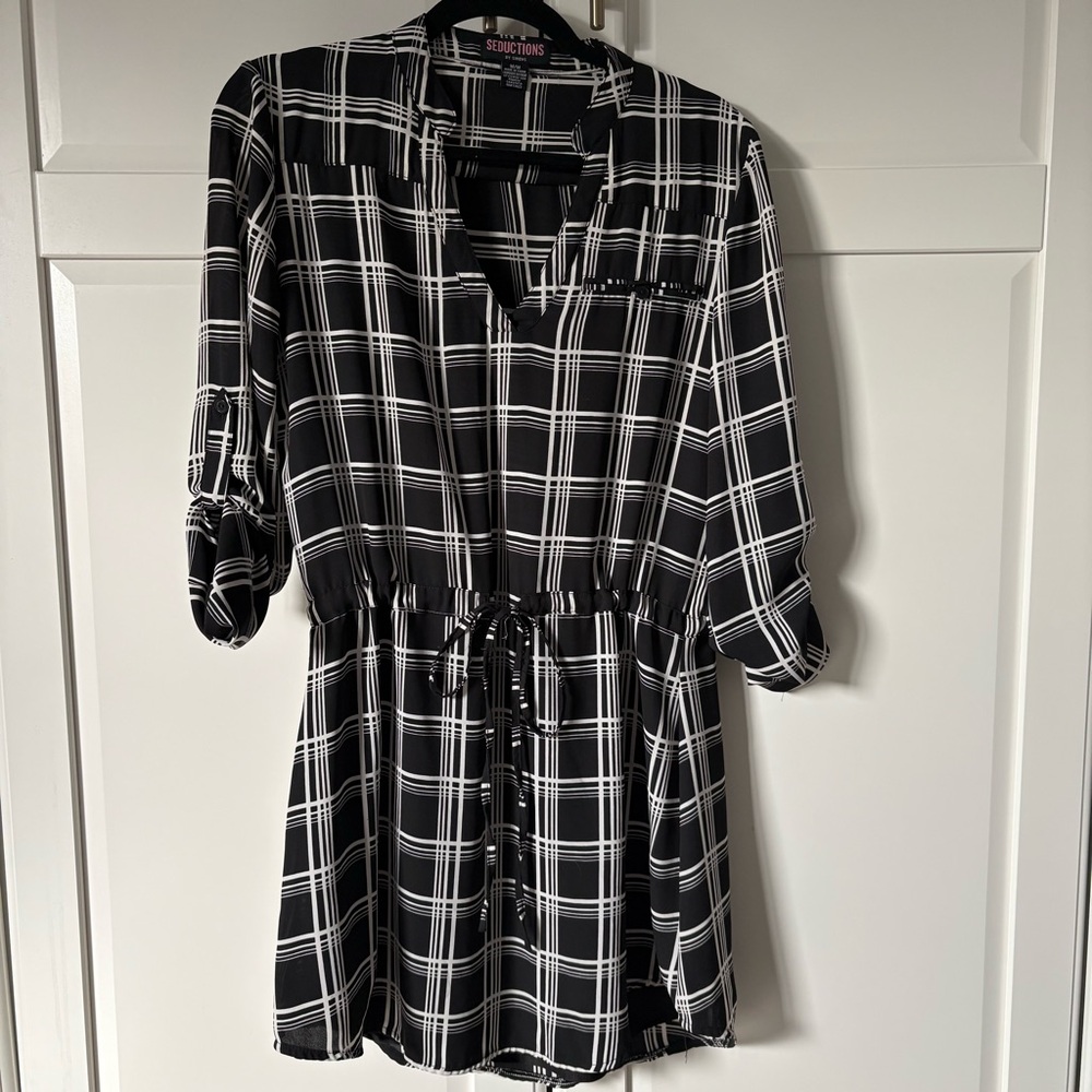 SEDUCTIONS Wild Fable Black and White Checkered Long Sleeve Dress